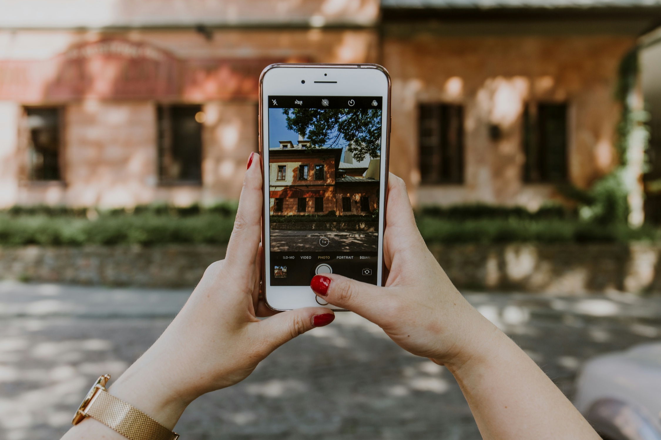 Comment gagner en visibilité sur Instagram grâce aux commentaires et générer des leads qualifiés